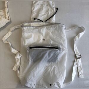 2 item bundle - Maharishi Sweatshirt - Salmon - Hooded Marni workout bag - Black